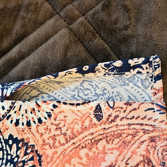 Button Top - Picture 9 of 16